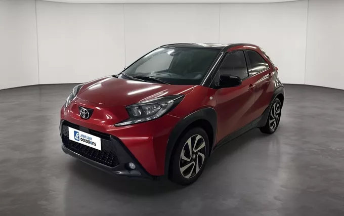 TOYOTA AYGO X 1.0 VVT-i 72 Design extérieur trois quart avant gauche 1104016
