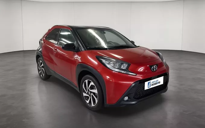 TOYOTA AYGO X 1.0 VVT-i 72 Design extérieur trois quart avant droit 1104016