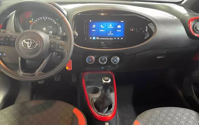 TOYOTA AYGO X 1.0 VVT-i 72 Design photo 14 1104016