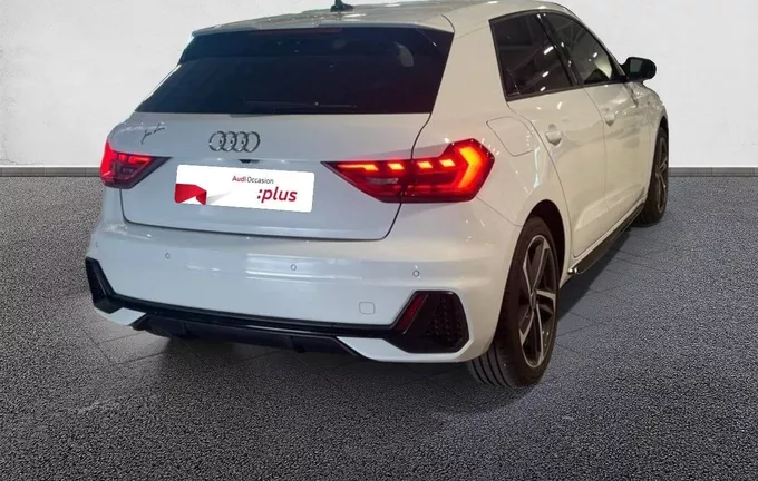 AUDI A1 Sportback 35 TFSI 150 ch S tronic 7 S Line Plus extérieur trois quart arrière droit 2128499