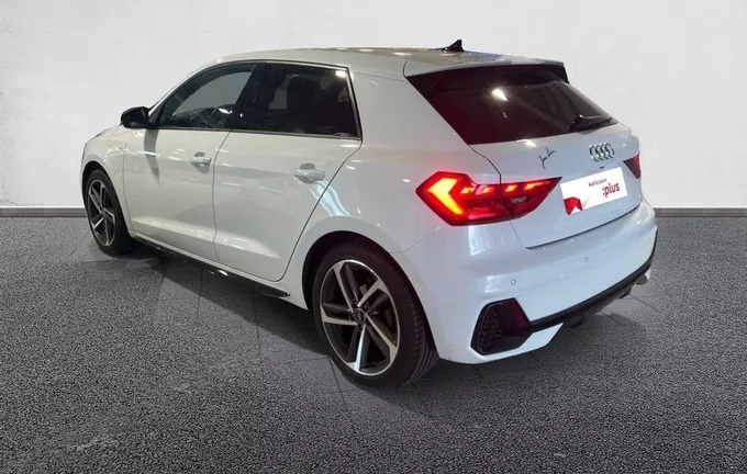 AUDI A1 Sportback 35 TFSI 150 ch S tronic 7 S Line Plus extérieur trois quart arrière gauche 2128499