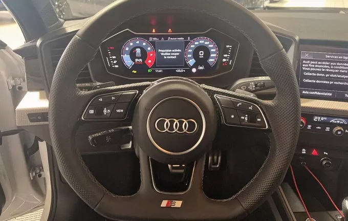 AUDI A1 Sportback 35 TFSI 150 ch S tronic 7 S Line Plus photo 12 2128499