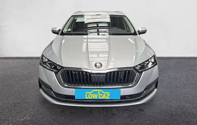 SKODA OCTAVIA Combi 2.0 TDI 150 ch DSG7 Style extérieur avant 213515