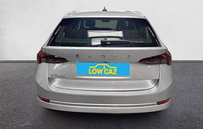 SKODA OCTAVIA Combi 2.0 TDI 150 ch DSG7 Style extérieur arrière 213515