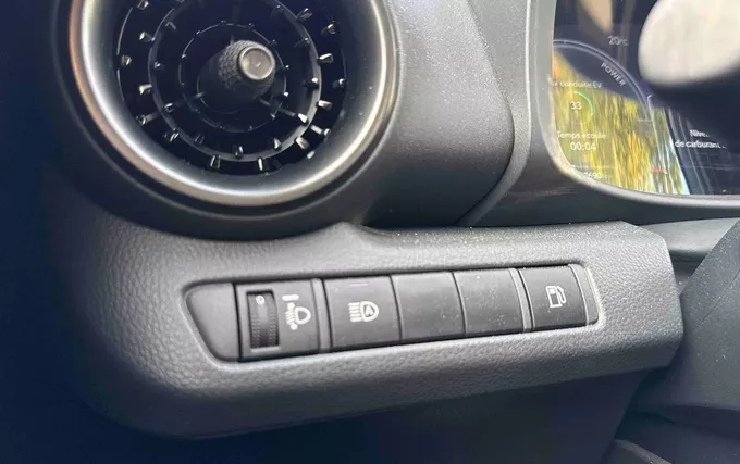 TOYOTA C-HR Hybride 140 Design photo 20 1103899