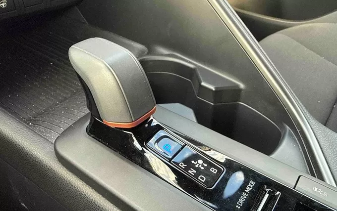TOYOTA C-HR Hybride 140 Design photo 21 1103899