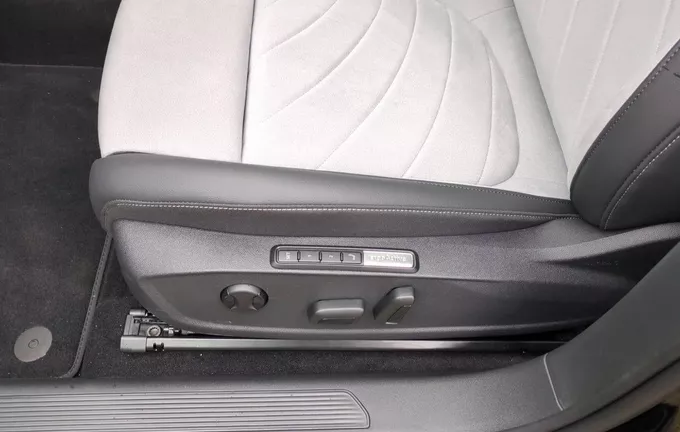 VOLKSWAGEN ID.3 204 ch Pro photo 16 1878