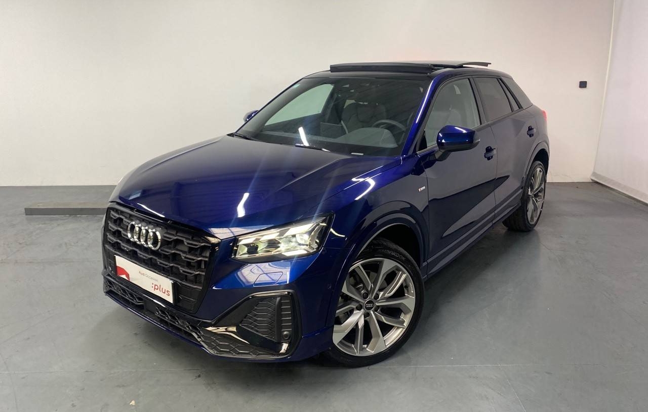AUDI Q2