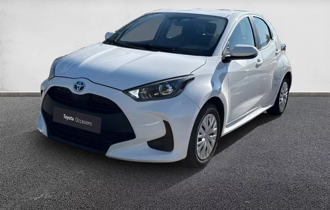 TOYOTA YARIS Hybride 116h Dynamic extérieur trois quart avant gauche 