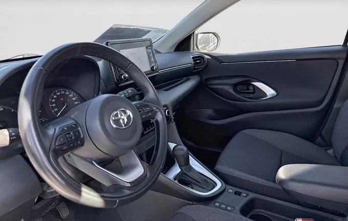TOYOTA YARIS Hybride 116h Dynamic photo 11 