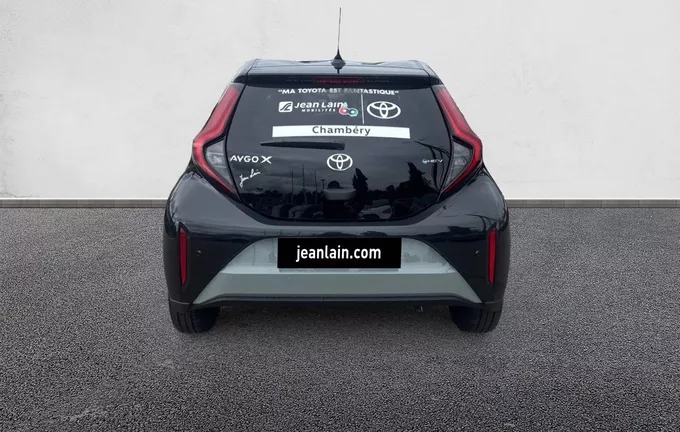 TOYOTA AYGO X Hybride 116h Graphic extérieur arrière 208446