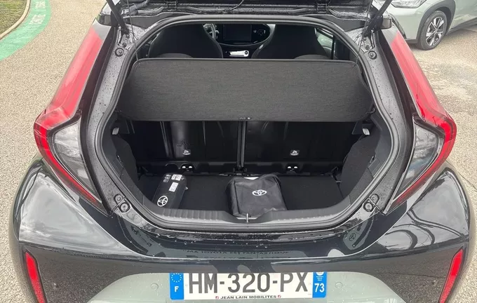 TOYOTA AYGO X Hybride 116h Graphic photo 10 208446