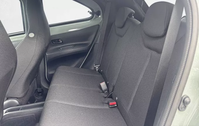 TOYOTA AYGO X Hybride 116h Graphic photo 17 208446