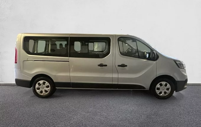 RENAULT TRAFIC L2 dCi 150 Energy S&S Zen extérieur côté droit 946154