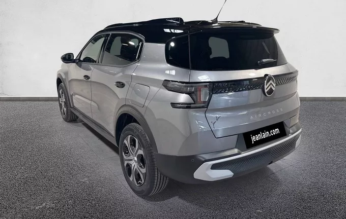 CITROEN C3 AIRCROSS Hybride 145 ch Aut Plus extérieur trois quart arrière gauche 058393