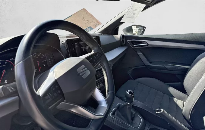 SEAT IBIZA 1.0 TSI 110 ch S/S BVM6 Xcellence photo 13 2129288