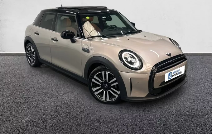 MINI COOPER Hatch 5 Portes Cooper 136 ch DKG7 Essential extérieur trois quart avant droit 2131949
