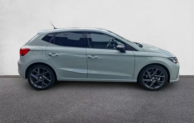 SEAT IBIZA 1.0 TSI 115 ch S/S DSG7 FR extérieur côté droit 1590