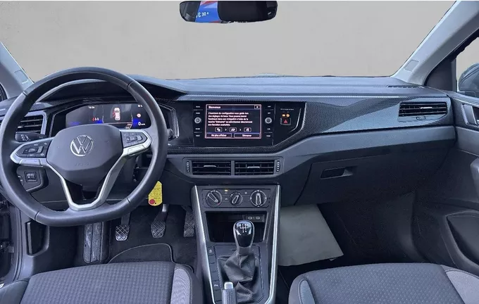 VOLKSWAGEN POLO 1.0 TSI 95 S&S BVM5 VW Edition extérieur trois quart avant droit 2122892