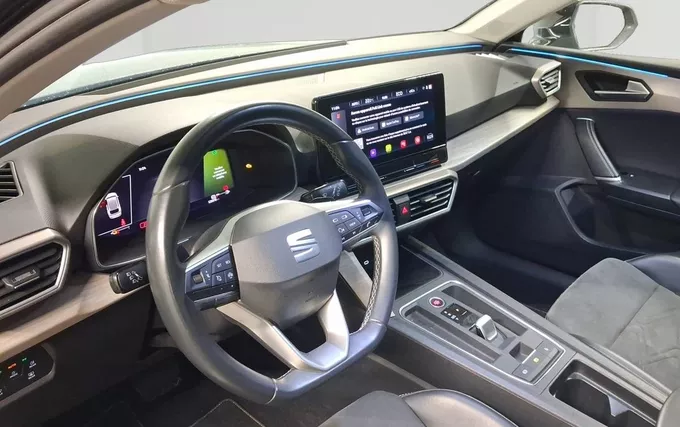 SEAT LEON Sportstourer e-Hybrid 204 DSG6 Xcellence photo 18 213105