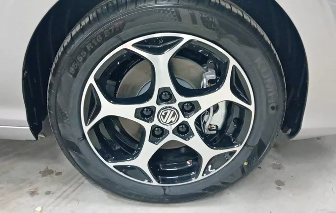 MG MG3 1.5 L Hybrid+ 195 ch Luxury photo 9 7611