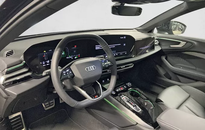 AUDI A5 Avant e-hybrid 367 ch S tronic 7 Quattro S line photo 11 2126008