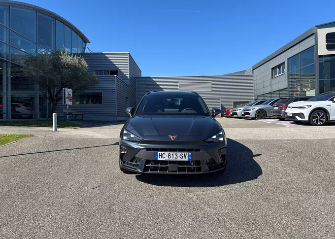 CUPRA LEON Sportstourer eHybrid 272 ch DSG6 VZ extérieur avant 2116
