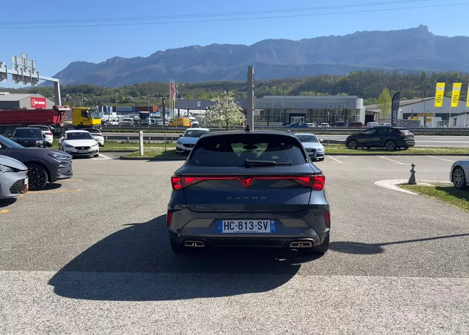 CUPRA LEON Sportstourer eHybrid 272 ch DSG6 VZ extérieur arrière 2116