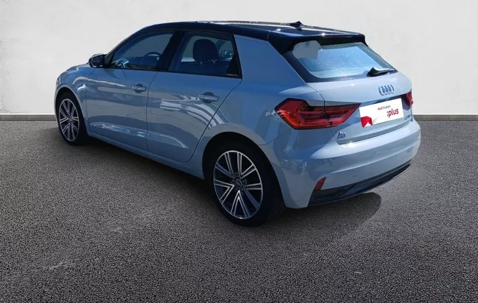AUDI A1 Sportback 25 TFSI 95 ch BVM5 Design extérieur trois quart arrière gauche 2129483