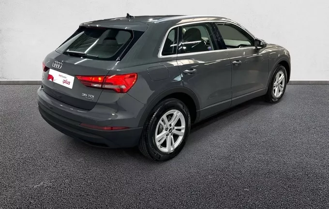 AUDI Q3 35 TDI 150 ch S tronic 7 Quattro Design extérieur trois quart arrière droit 2131605