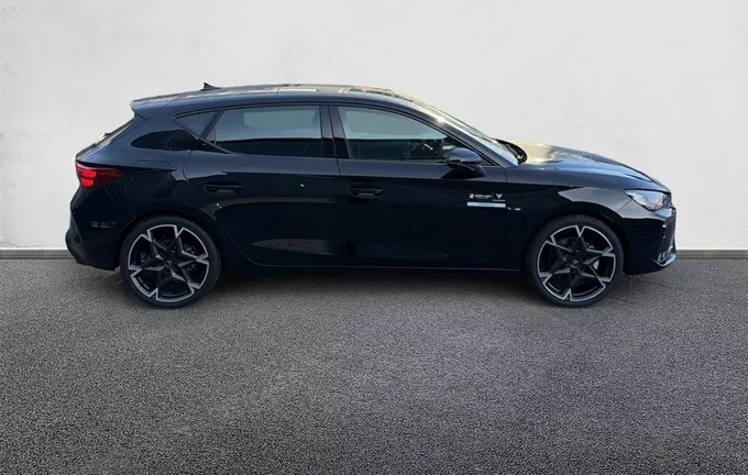 CUPRA LEON eHybrid 204 ch DSG6 V extérieur côté droit 0717