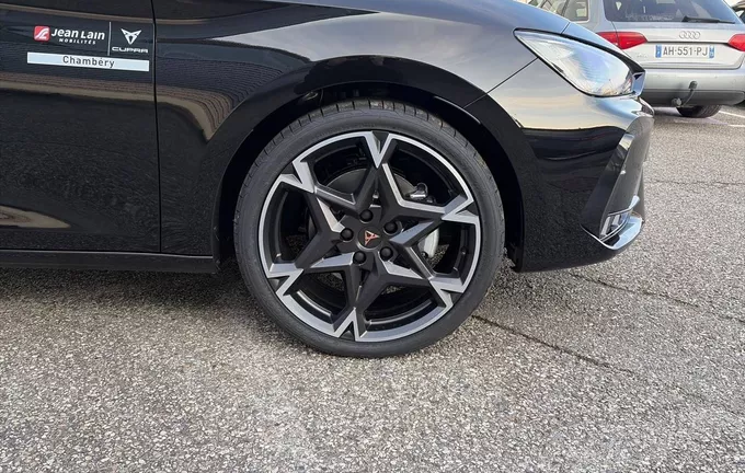 CUPRA LEON eHybrid 204 ch DSG6 V photo 9 0717