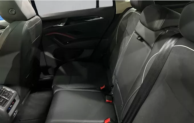 VOLKSWAGEN TIGUAN 1.5 eHybrid 204ch DSG6 Elegance extérieur arrière 2123508