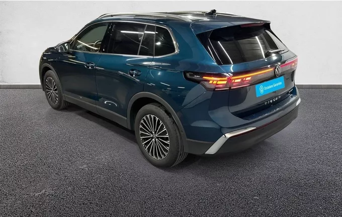 VOLKSWAGEN TIGUAN 1.5 eHybrid 204ch DSG6 Elegance photo 11 2123508