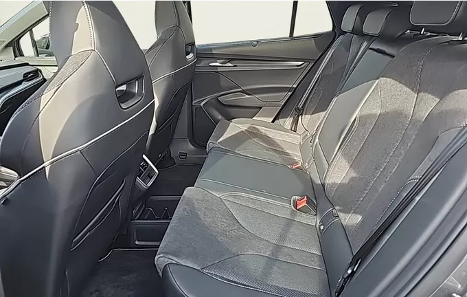 SKODA ENYAQ Coupé 85 Sportline extérieur arrière 4106