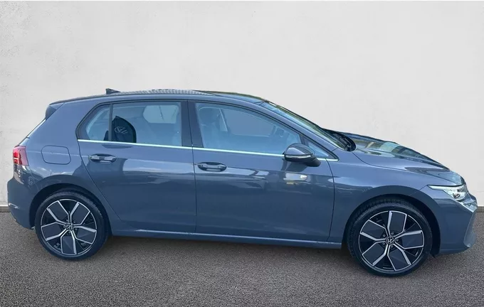 VOLKSWAGEN GOLF 1.5 eTSI EVO2 116 DSG7 Style extérieur côté droit 2129395