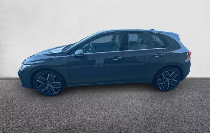 VOLKSWAGEN GOLF 1.5 eTSI EVO2 116 DSG7 Style extérieur trois quart arrière gauche 2129395
