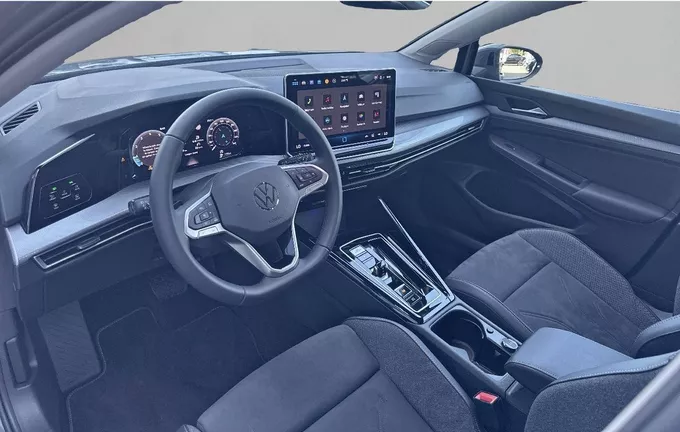 VOLKSWAGEN GOLF 1.5 eTSI EVO2 116 DSG7 Style photo 13 2129395