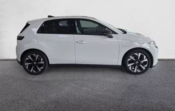 VOLKSWAGEN ID. POLO 211 ch 52 kWh Style Exclusive extérieur côté droit 9663