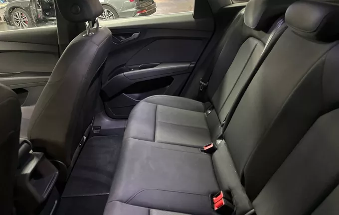 AUDI Q4 E-TRON 45 285 ch 82 kWh Design photo 17 2129945