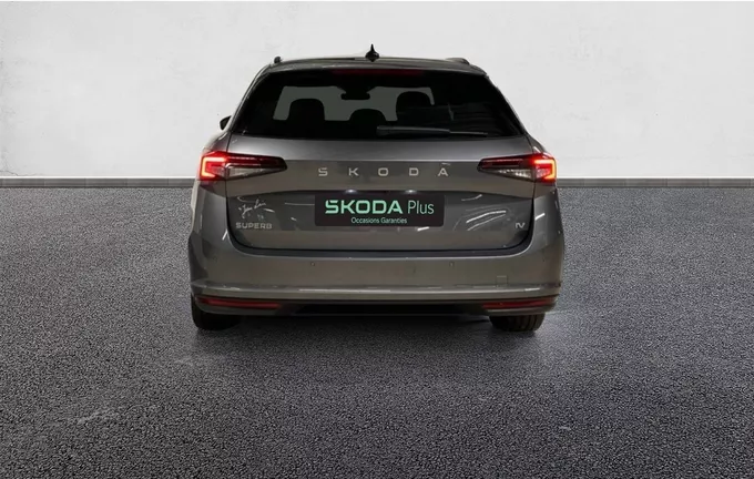SKODA SUPERB Combi 1.5 TSI 204 ch PHEV DSG6 Selection extérieur côté gauche 2125505