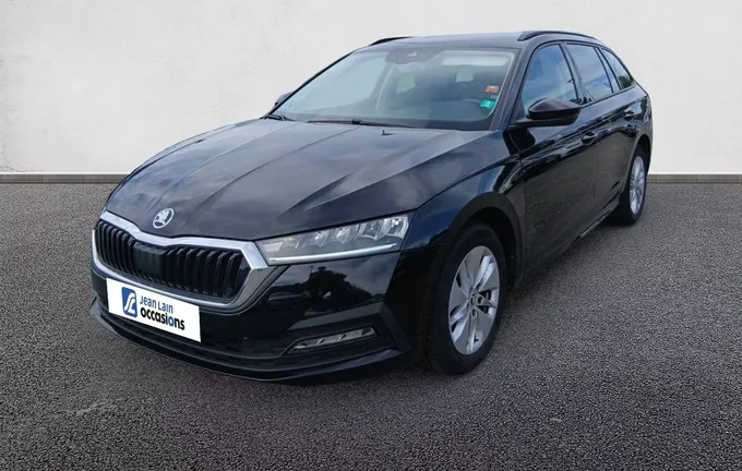SKODA OCTAVIA Combi 2.0 TDI 150 ch DSG7 4x4 Ambition extérieur trois quart avant gauche 2131181