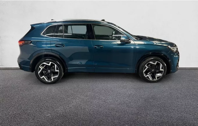 VOLKSWAGEN TIGUAN 1.5 eTSI 150ch DSG7 R-Line Edition extérieur côté droit 2130100