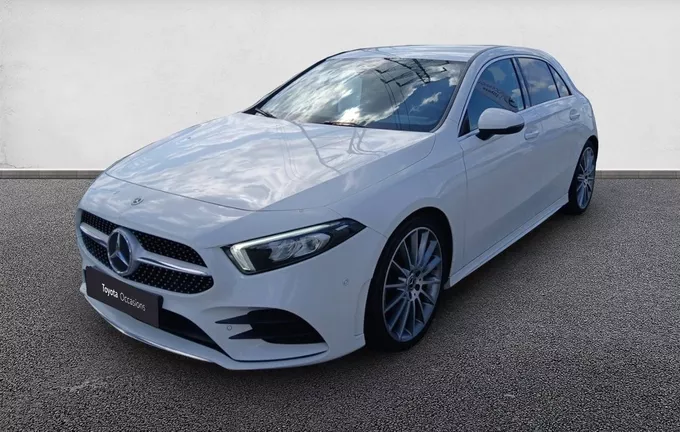 MERCEDES CLASSE A 250 7G-DCT AMG Line extérieur trois quart avant gauche 2126613
