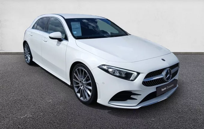 MERCEDES CLASSE A 250 7G-DCT AMG Line extérieur trois quart avant droit 2126613