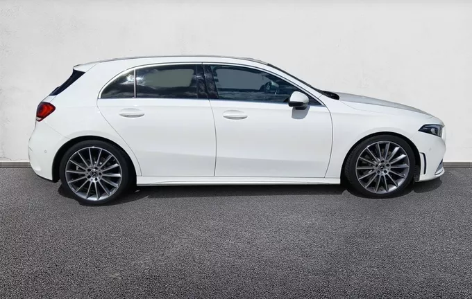 MERCEDES CLASSE A 250 7G-DCT AMG Line extérieur côté droit 2126613