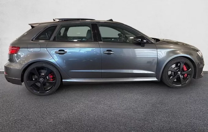 AUDI RS3 Sportback 2.5 TFSI 400 S tronic 7 Quattro extérieur côté droit 2125912