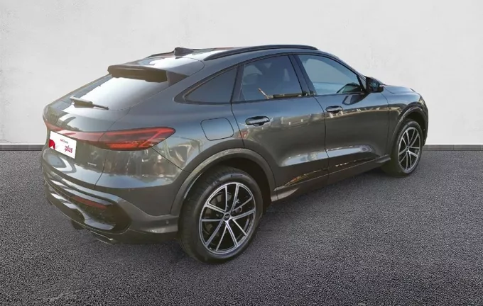 AUDI Q5 Sportback e-hybrid 299 ch S tronic 7 Quattro S line extérieur trois quart arrière droit 9567