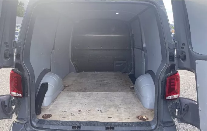 VOLKSWAGEN UTILITAIRES TRANSPORTER 6.1 VAN L1H1 2.0 TDI 150 DSG7 EDITION photo 14 106247