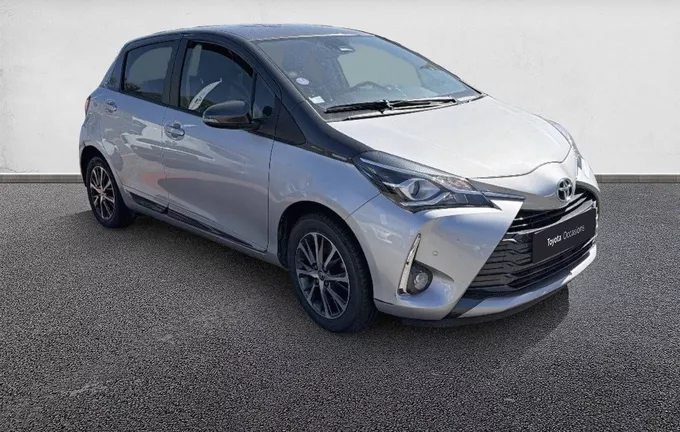 TOYOTA YARIS 110 VVT-i Design Y20 extérieur trois quart avant droit 1103879